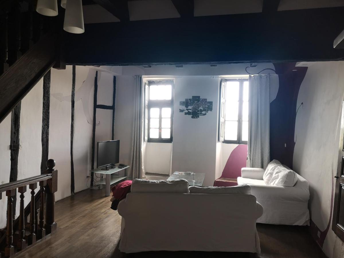 Maison Atypique A Cordes-Sur-Ciel 2 Chambres Exterior foto